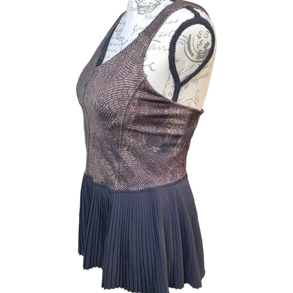 Lululemon City Tank Golden Goddess Cashew Multi / Black Style W1J45S *Like New* - Picture 4 of 9